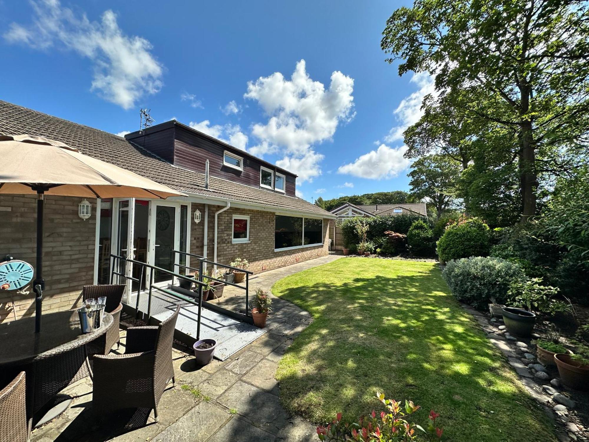 'Sounion' - Fabulous, Spacious Modern House With Large Private Garden In Leafy Lytham Lytham St Annes Ngoại thất bức ảnh